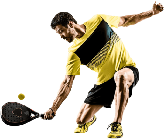 Hombre jugando tenis